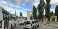 В Воронеже при столкновении «Лады» и автобуса пострадал 11-летний мальчик - Комсомольская Правда