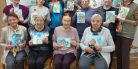 В Кольской Центральной библиотеке им.Ломоносова прошел очередной творческий мастер-класс для старших северян. - Кольский район