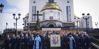 В День иконы «Неопалимая Купина» свердловские огнеборцы приняли участие в благодарственном молебне - ГУ МЧС Свердловской области