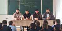 В Колледже полиции Ингушетии прошел Урок мужества с ветеранами СВО - Сердало