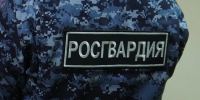 Пришлось вызвать росгвардейцев: уфимец так сильно хотел увидеть сына, что сломал замок калитки детсада - Комсомольская правда