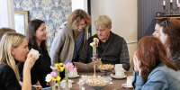 Выставка о культуре застолья открылась в шкафу XIX века в Нижнем Новгороде - НИА Нижний Новгород