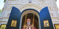 Владыка Алексий совершил Литургию в Тесницком лесу - ГТРК