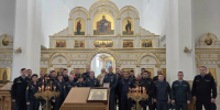 Сотрудники Ступинского ПСГ МЧС России приняли участие в богослужении в храме Всесвятской церкви - Городской округ Ступино