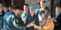 Молебен в храме Божией Матери Почаевская с личным составом МЧС - Ханты-Мансийская Митрополия