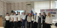  «Не властно над памятью время»: школьники Бердянска почтили память освободителей города. - Городской округ Бердянск