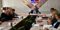 Вопросы социальной сферы и старт осенних субботников обсудили на совместном заседании Коллегии и Совета директоров - Газета Заря Урала