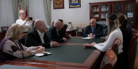 Возглавить театр должен сильный и компетентный администратор, пользующийся доверием коллектива - ТРК Русь