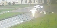 Стоп-кадр из видео с места ДТП - News29.Ru