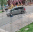 Кировчанка выбежала прямо под колеса Мерседеса: видео - Город Киров