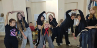 6WEK3LpUpnRz-MXVDUV1ApFgrB2t7zjy2V34_2YtGpsvyCREz491svzrRuCkOky3nF9tpN6HgndbqwRRLcpZB6RL.jpg - Детский санаторий Лесная сказка