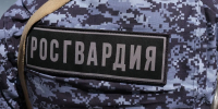 Пьяный турист устроил дебош и выбросил стул из окна отеля в Сочи - Кубанские Новости