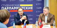 Студенты столичных вузов обсудили с экспертами патриотическое воспитание  - Единая Россия