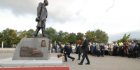 Памятник первому гендиректору АВТОВАЗа Виктору Полякову открыли в Тольятти - Комсомольская Правда Самара