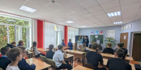 Руководитель комиссии по антиалкогольной и наркотической зависимости провел открытый урок в МБОУ «Иловская СОШ им. Героя России В. Бурцева» посвященный Дню трезвости - Валуйская епархия