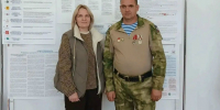 В Гурьевском округе участник СВО пришел на выборы с супругой - ТК Кузбасс Первый