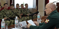 Выпускники военных ВУЗов прибыли на службу в Восточный округ Росгвардии - Росгвардия