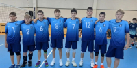 Новоалтайские волейболисты показали слаженную игру на турнире в Красноярске. - Администрация г. Новоалтайск