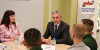 Губернатор встретился с ветеранами СВО: соцконтракты, новые профессии и спорт - gtrkamur.ru - ГТРК Амур