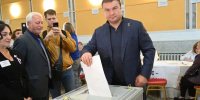 Сегодня в Омской области в 8.00 открылись все избирательные участки для голосования - Газета Знамя
