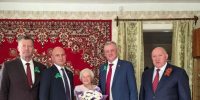 Ветерана Великой Отечественной войны А. И. Соболеву поздравили с Днем освобождения Брянщины - Газета Вперёд