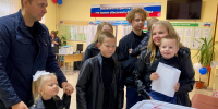 Многодетные калужане голосуют на выборах - Телерадиокомпания Ника