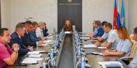 Меры защиты подростков от деструктивных движений обсудили в администрации Барнаула - Сетевое издание Толк