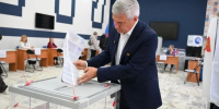 Артур Парфенчиков проголосовал на выборах-2026 - StolicaOnego.Ru