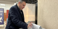 «Я голосовал за победу»: Александр Хинштейн поучаствовал в выборах - Курские Известия