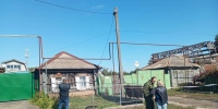 Смерть женщины с детьми от отравления в Калининске: в магазине, где отоваривалась семья, проходят обыски, а дом обследовала газовая служба - ИА Версия-Саратов
