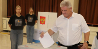 Глава Каневского района проголосовал на избирательном участке № 17-06 - Газета Каневские зори