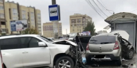 Момент смертельного столкновения двух иномарок на улице Профсоюзной в Костроме попал на видео - K1News.Ru
