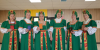 В народных костюмах и с песнями: нижегородцы приходят на выборы творческими коллективами - Единая Россия