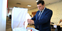Солнце, пятница, выборы: жители северной части Миасса активно идут на избирательные участки - Миасский рабочий