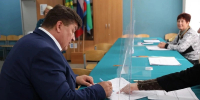 Председатель Белгородской областной Думы Юрий Клепиков проголосовал на малой родине в Валуйках - Сетевое издание Валуйская Звезда