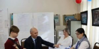 Глава муниципального района «Сыктывдинский», руководитель администрации Илья Семяшкин впервые голосует в Выльгорте - Газета Наша жизнь