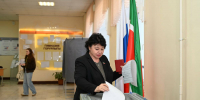 Лилия Маврина проголосовала на выборах в Госдуму в Казани - ГТРК Татарстан