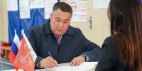 Игорь Руденя проголосовал на выборах депутатов Госдумы Федерального Собрания РФ - ИА Dvina29