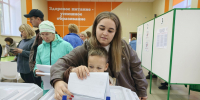 Сергеевы пришли на избирательный участок одними из первых - Газета Тетюшские зори