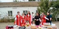 На ярмарке в честь выборов на Ставрополье собрали средства для нужд спецоперации - Комсомольская Правда
