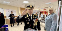 В первый день голосования свой выбор на избирательном участке № 3600 сделал ветеран Великой Отечественной войны, почётный гражданин Королёва Николай Александрович Топорков - Администрация г. Королёв