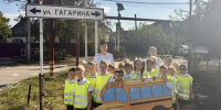 В Адыгее сотрудники ГИБДД провели мероприятие «Шагающий автобус» - ИА Адыгея Сегодня