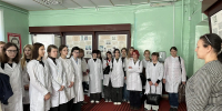 Группа 1/2л рамках дисциплины «Введение в специальность» посетила музей колледжа - Ульяновский фармацевтический колледж