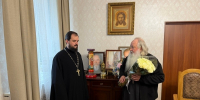 18 сентября, в день памяти святого мученика Максима Воина, митрополит Орловский и Болховский Тихон поздравил клирика Орловской епархии иерея Максима Ерескина с 35-летием со дня рождения. 18 сентября 2026 года, г.Орел. - Орловская и Ливенская епархия