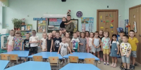 Участник СВО встретился с воспитанниками детсада в Майском - Сетевое издание Знамя 31