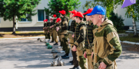 Курс молодого бойца: более тысячи старшеклассников Хабаровского края пройдут учебные сборы по основам военной службы - Правительство Хабаровского края