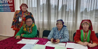 В Кузбассе избирателей встречают в традиционных национальных костюмах - Газета Комсомольская правда