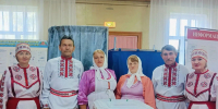 Работники учреждений Тетюшского района проголосовали в национальных костюмах - Газета Тетюшские зори