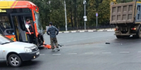 В Ярославле новый троллейбус столкнулся с самосвалом - YarNews.Ru
