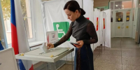 Татьяна Очкаласова отдала свой голос на выборах депутатов Госдумы - Газета Кубань Сегодня
